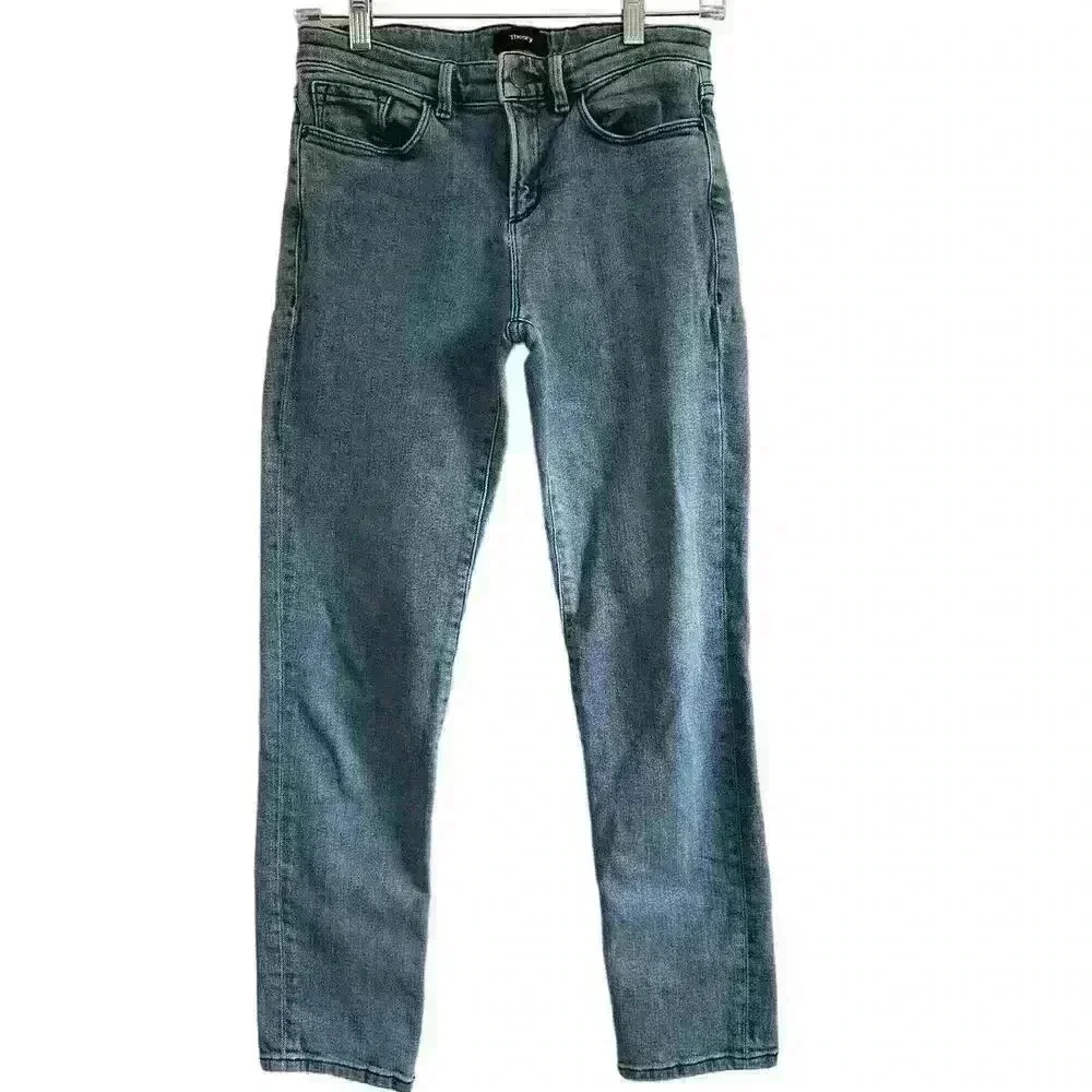 THEORY JEANS MEDIUM WASH SIZE 24 Straight Leg
